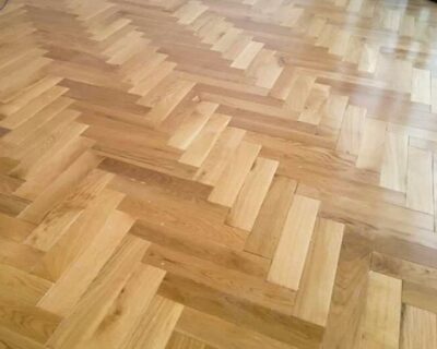 Sàn Gỗ Sồi Xương Cá Herringbone (90 độ)