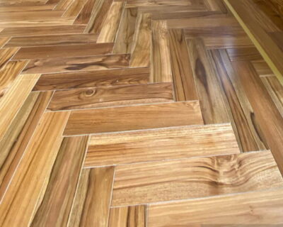 Sàn Gỗ Teak Xương Cá Herringbone (90 độ)